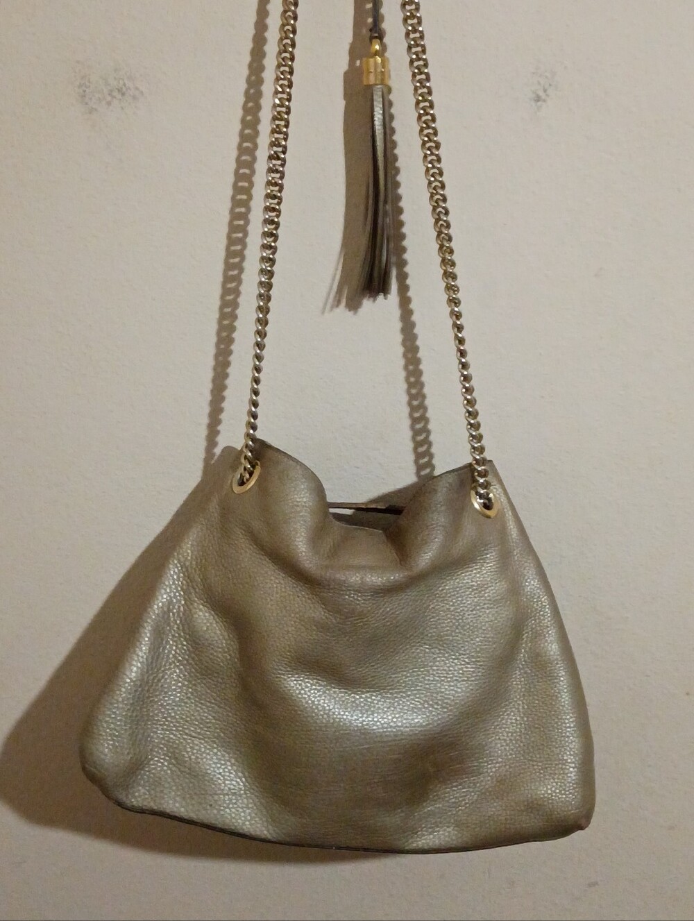 Gold Leather Shoulder Bag with Tassel Chain Strap - Picture 8 of 16